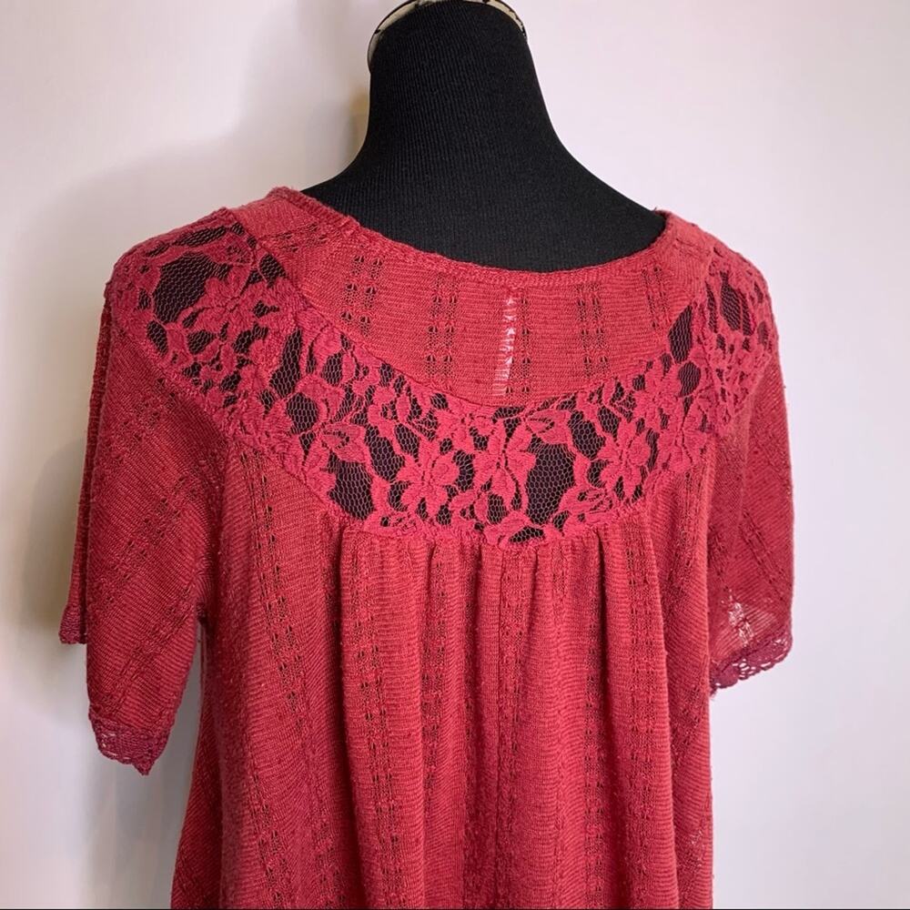 Free People maroon red lace shoulder knit top size Extra Small XS - Picture 11 of 13